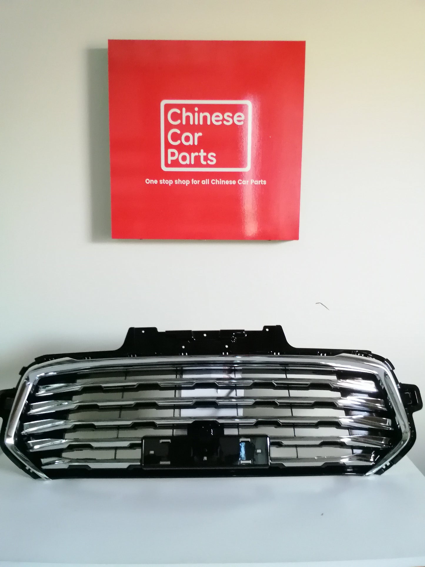Haval Jolion - Front Show Grill H2