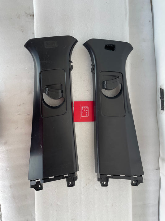 Exeed RX B-pillar interior trim panel RH