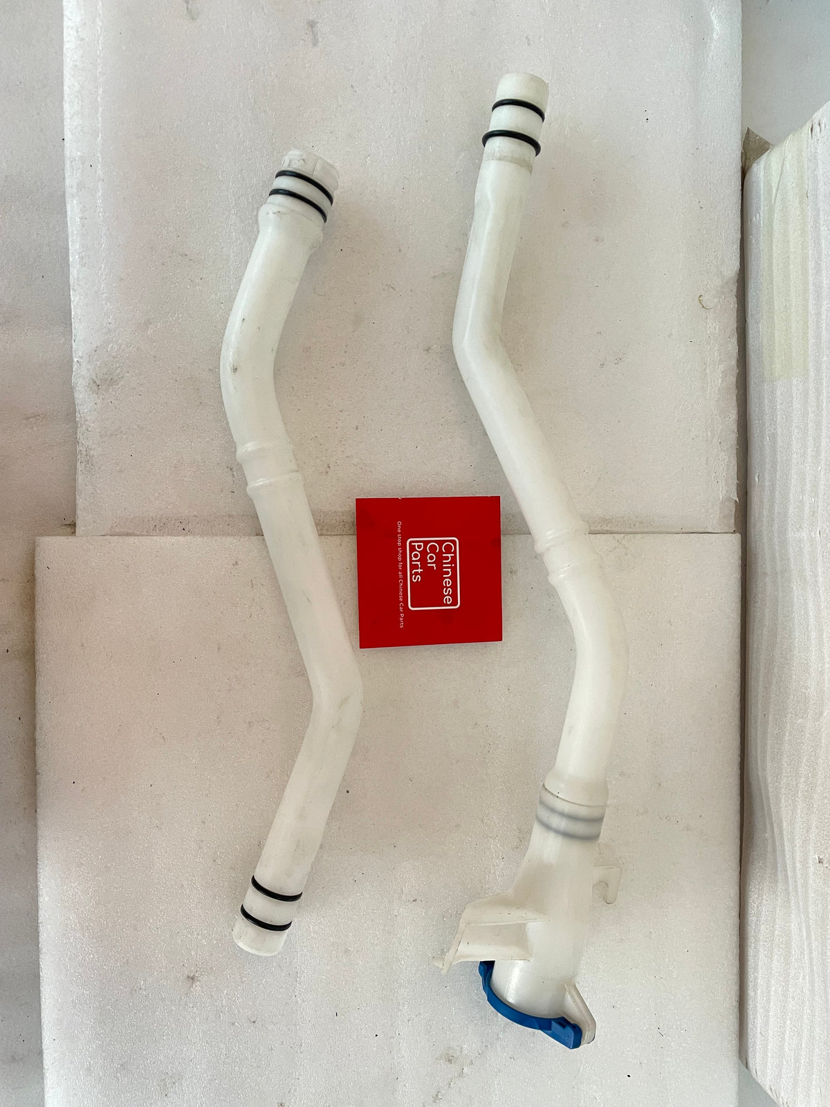 Exeed RX windshield washer fluid reservoir filler neck/funnel