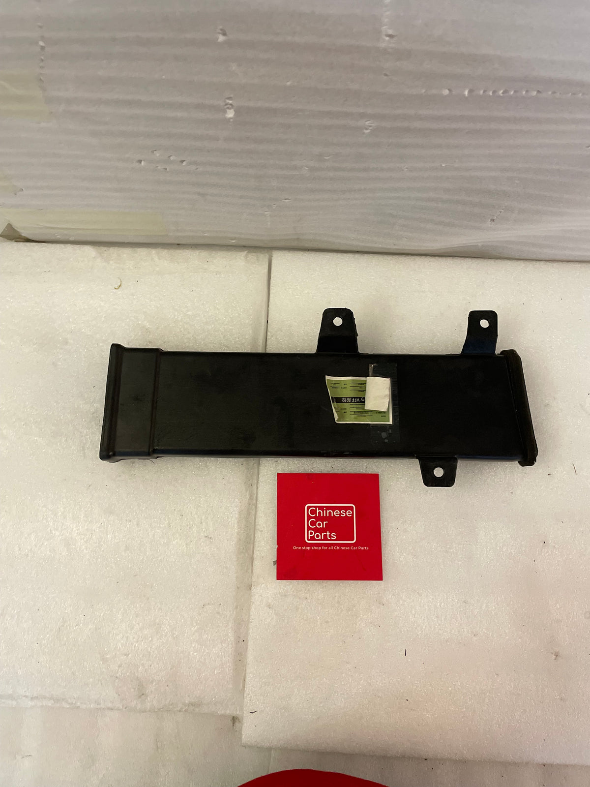 Exeed RX upper B-pillar air ventilation duct