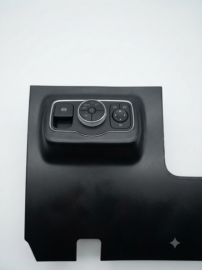 Exeed RX Lower Steering Column Shroud / Dashboard Lower Panel