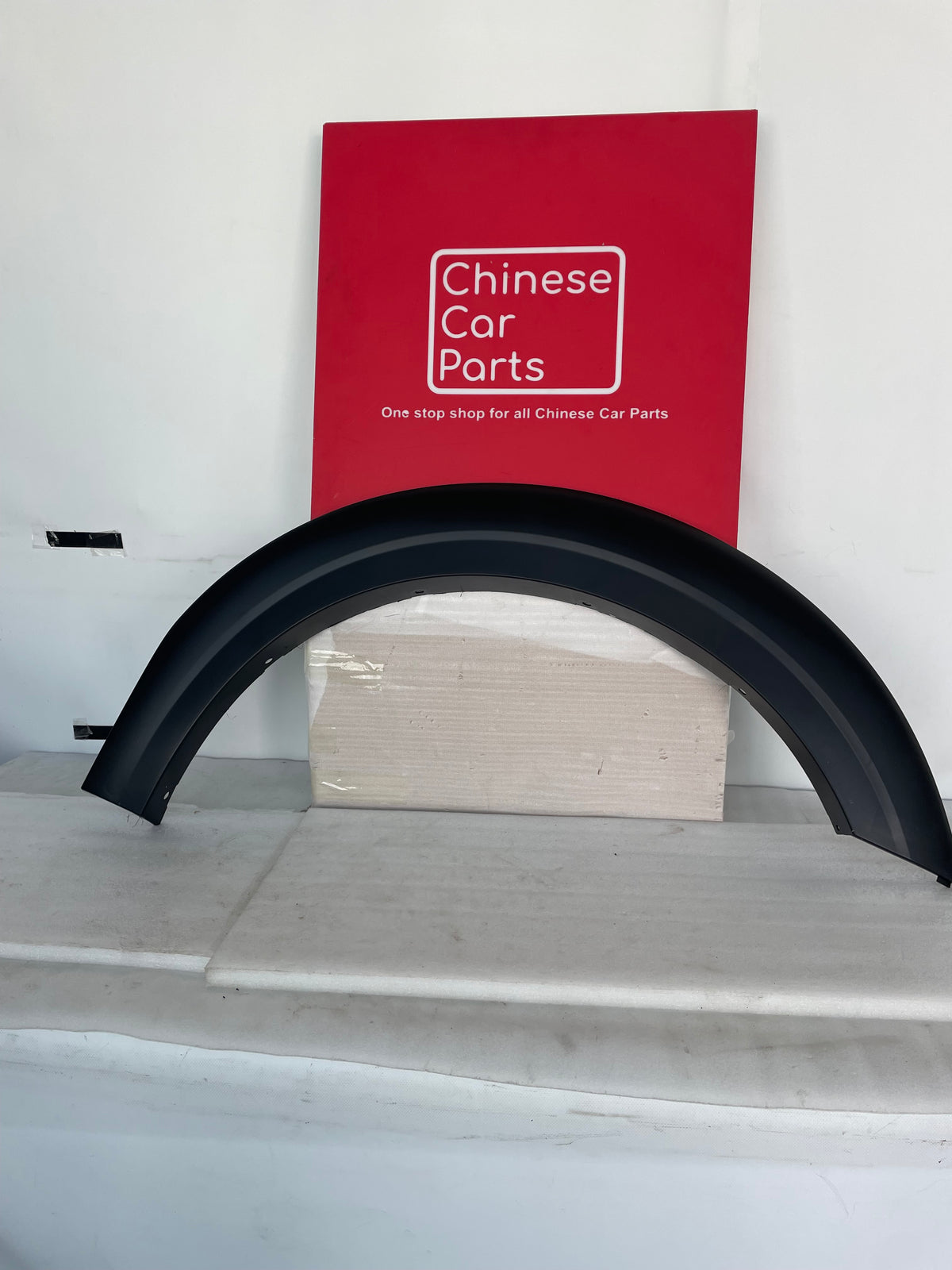 GWM PLATINUM FRONT OUTER FENDER LINER RIGHT