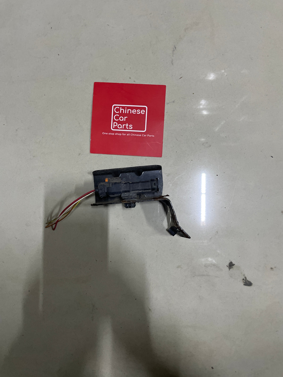 Exeed RX Oxygen sensor harness bracket