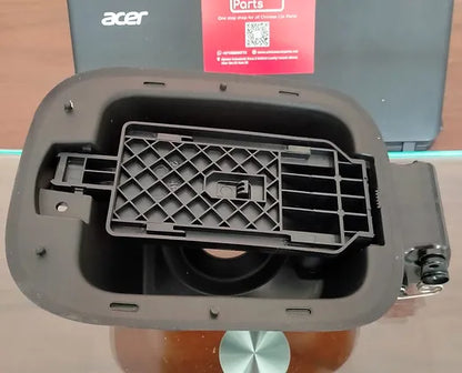 Geely Coolray fuel filler cover board