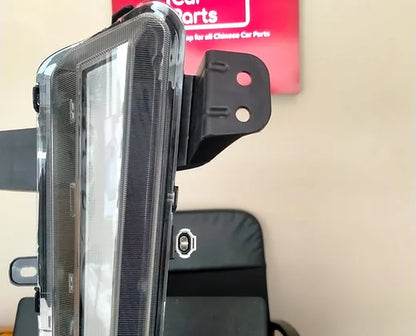 Geely Coolray daytime running light R