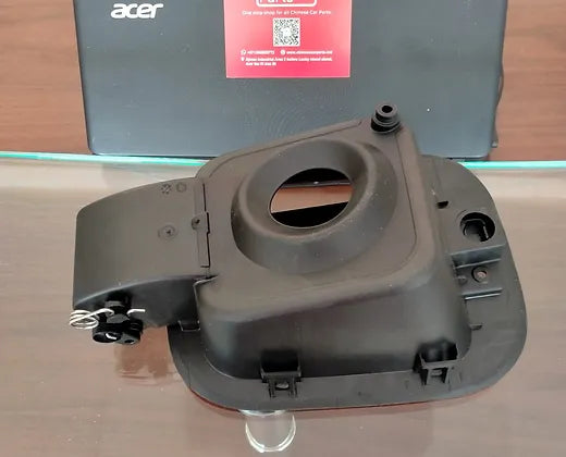 Geely Coolray fuel filler cover board