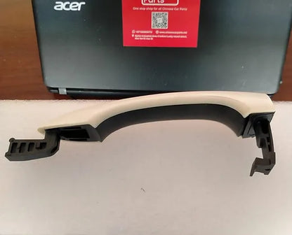 Chery Tiggo 8 Outer handle front door with hole