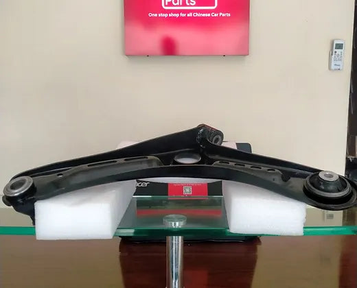 Geely Coolray Lower limb arm R