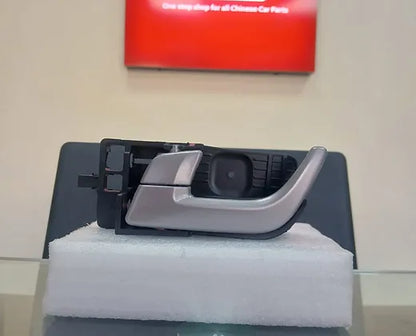 Geely Emgrand EC7 Inner left handle