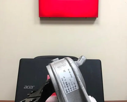 Changan CS35 engine mount L