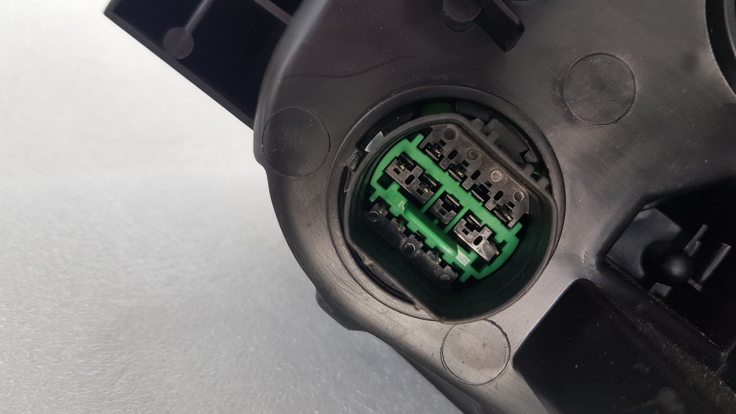 Maxus T60 Headlight Right