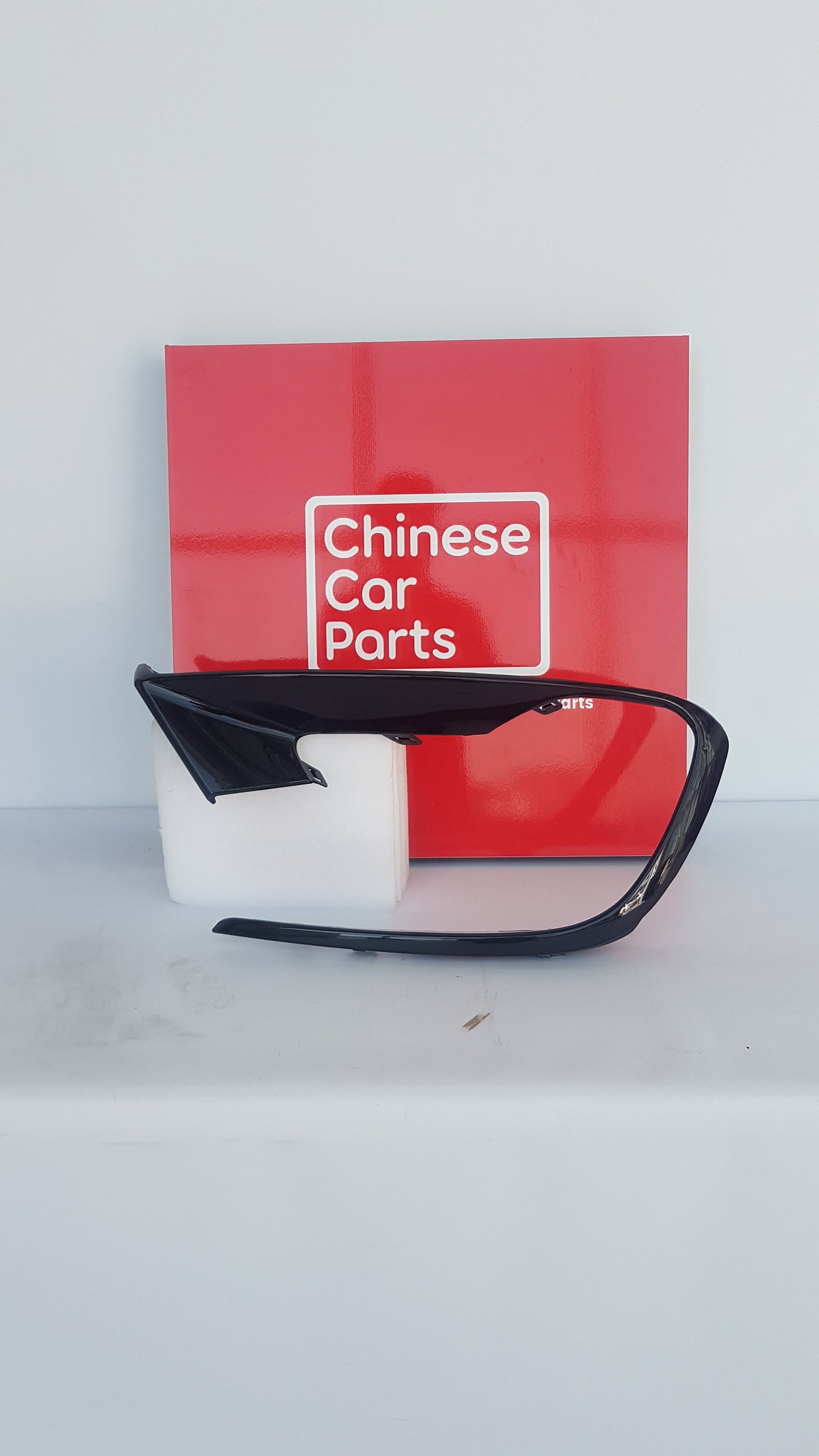 BYD HAN EV Front Bumper Left Crome