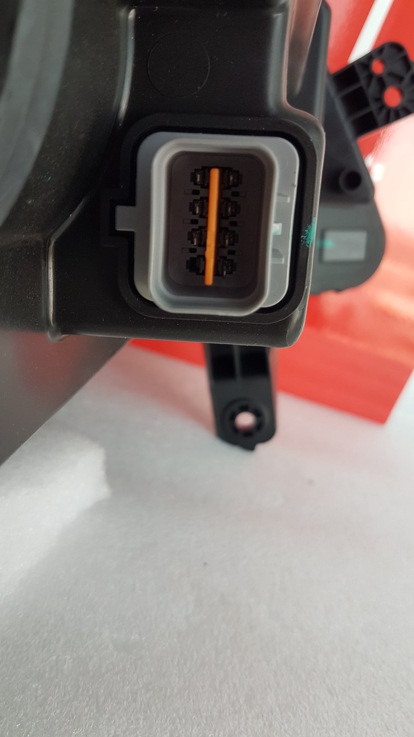 JAC JS3 HEADLIGHT LEFT