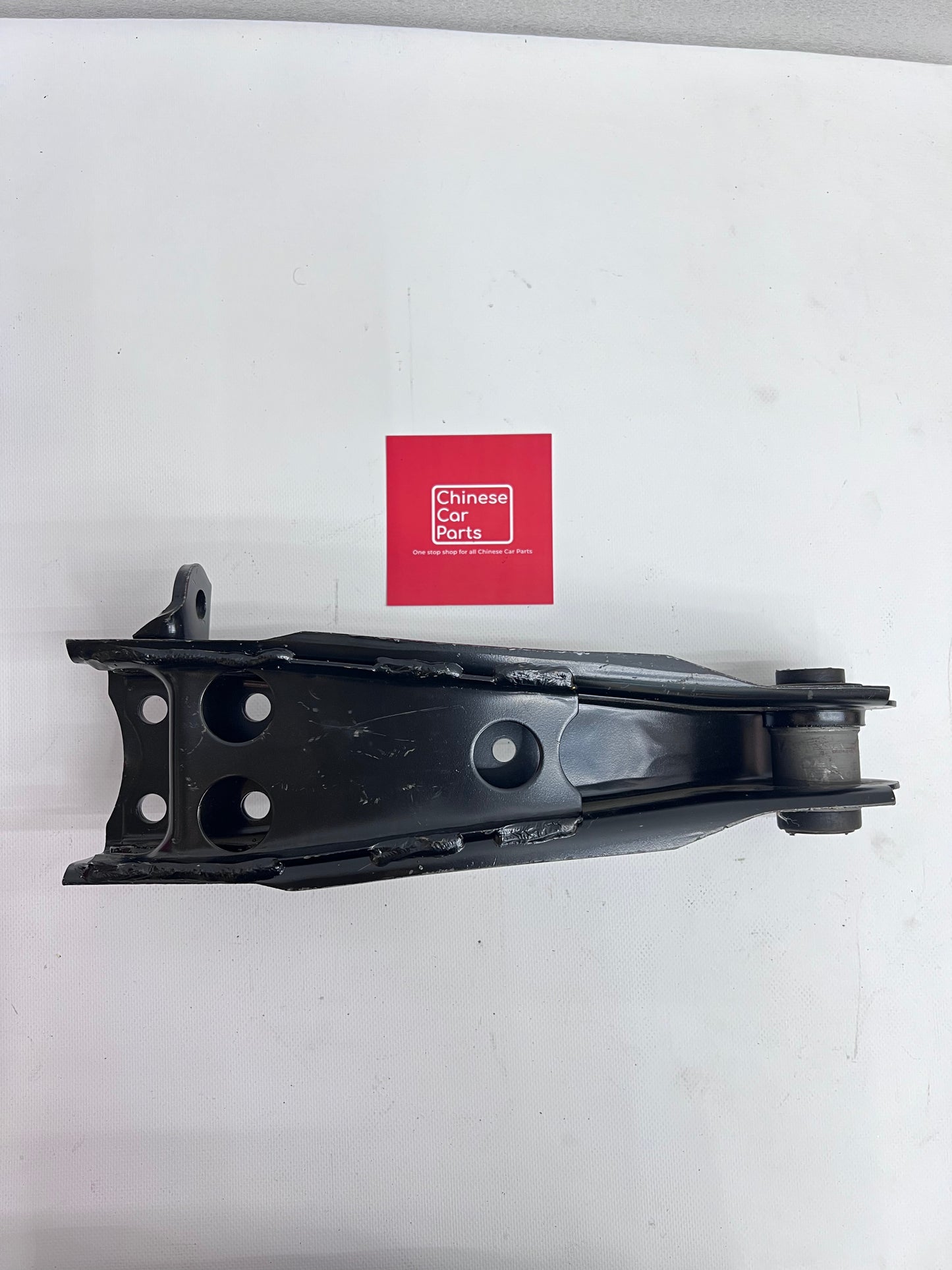 Jac M4 Swong Arm Rigth