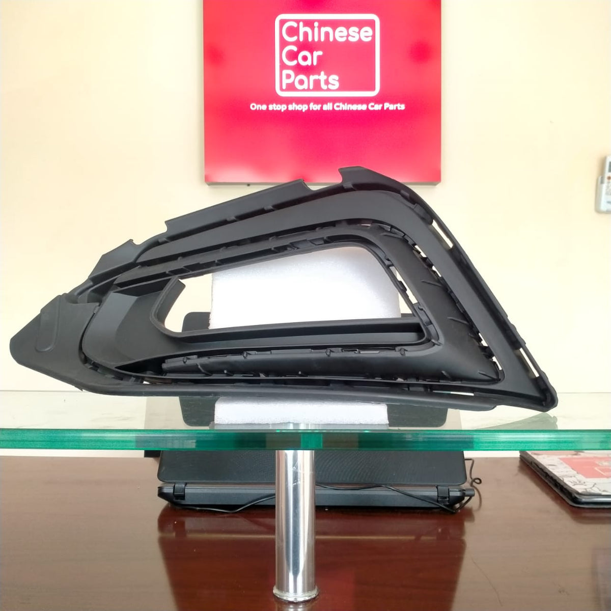 MG 5 Front fog lamp cover L