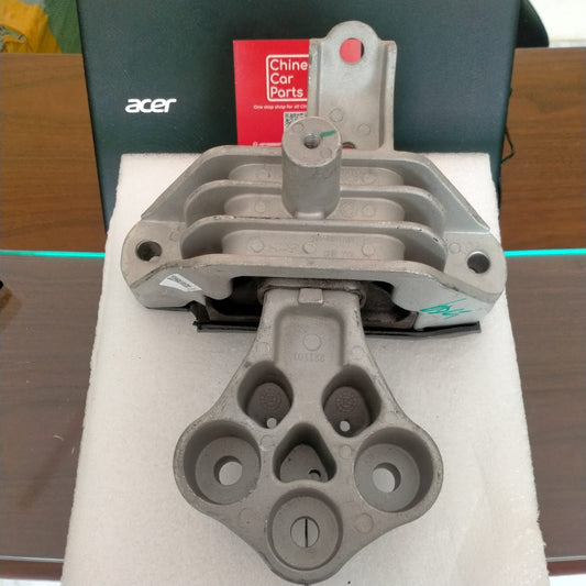 Jetour X70  Engine mounting left