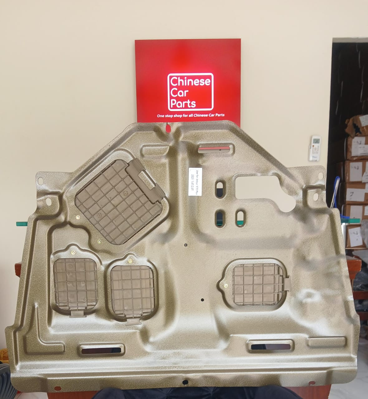 JETOUR X70 Plus Under Cover