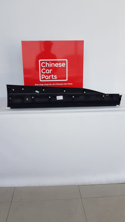 JAC JS6 FRONT DOOR TRIM LEFT