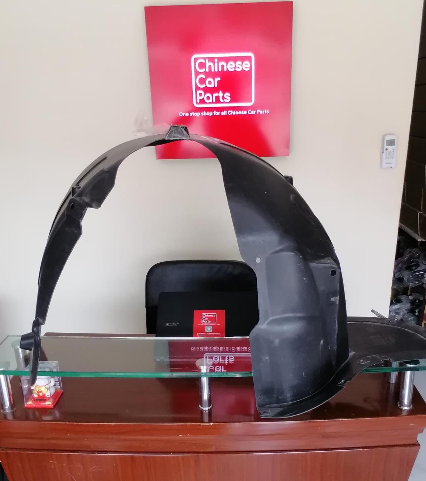 MG GT Front Fender Linner L