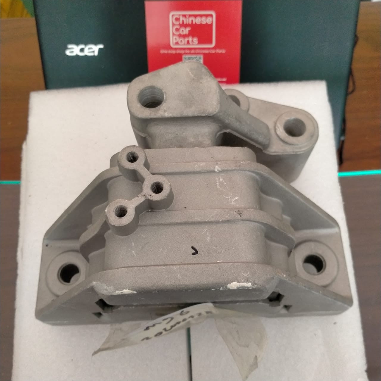 MG 6 Engine mounting right