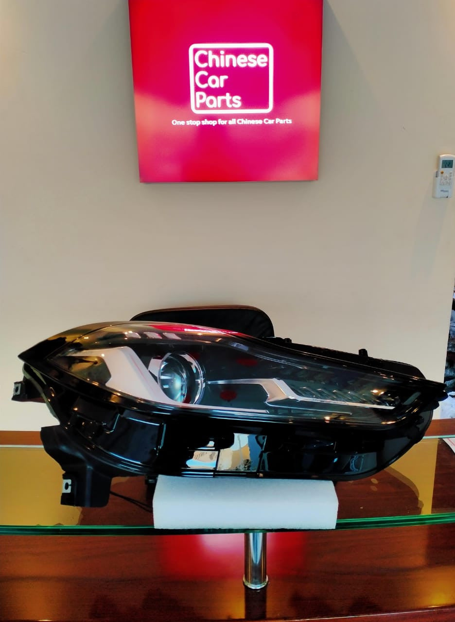 JETOUR X70 Plus Yellow Headlight Right