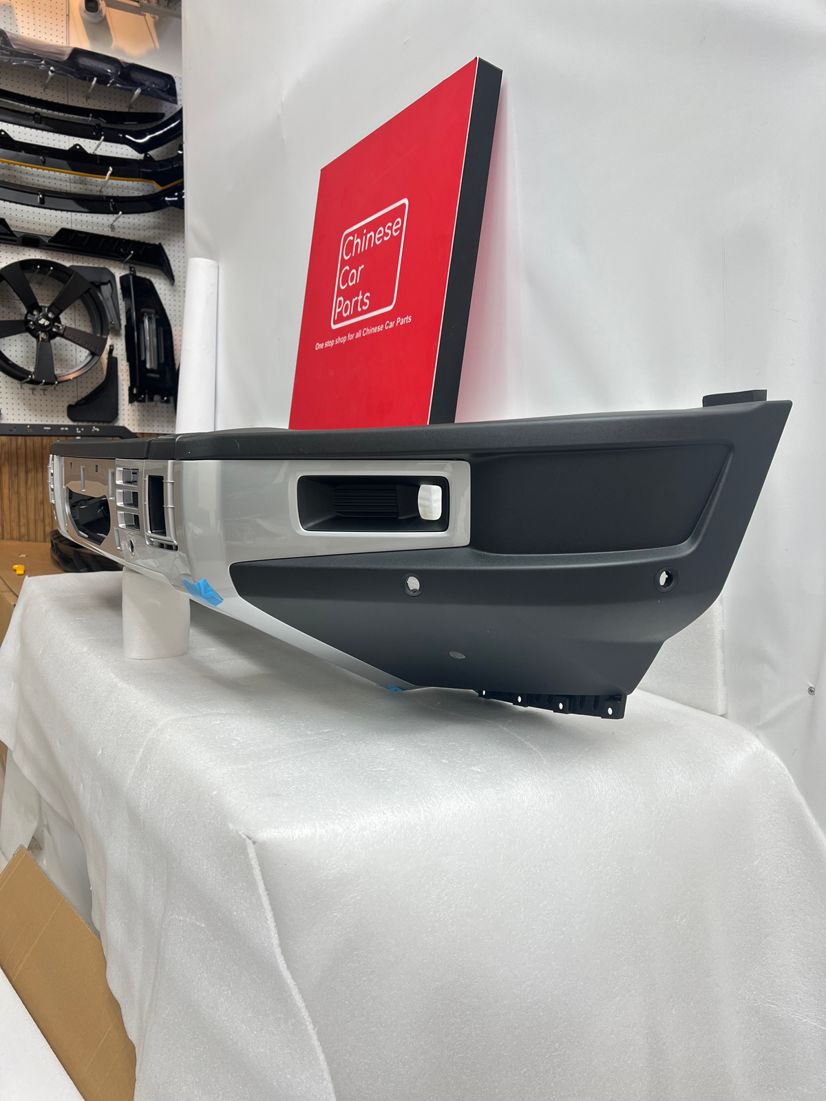 BYD Leopard 5 Front Bumper complete