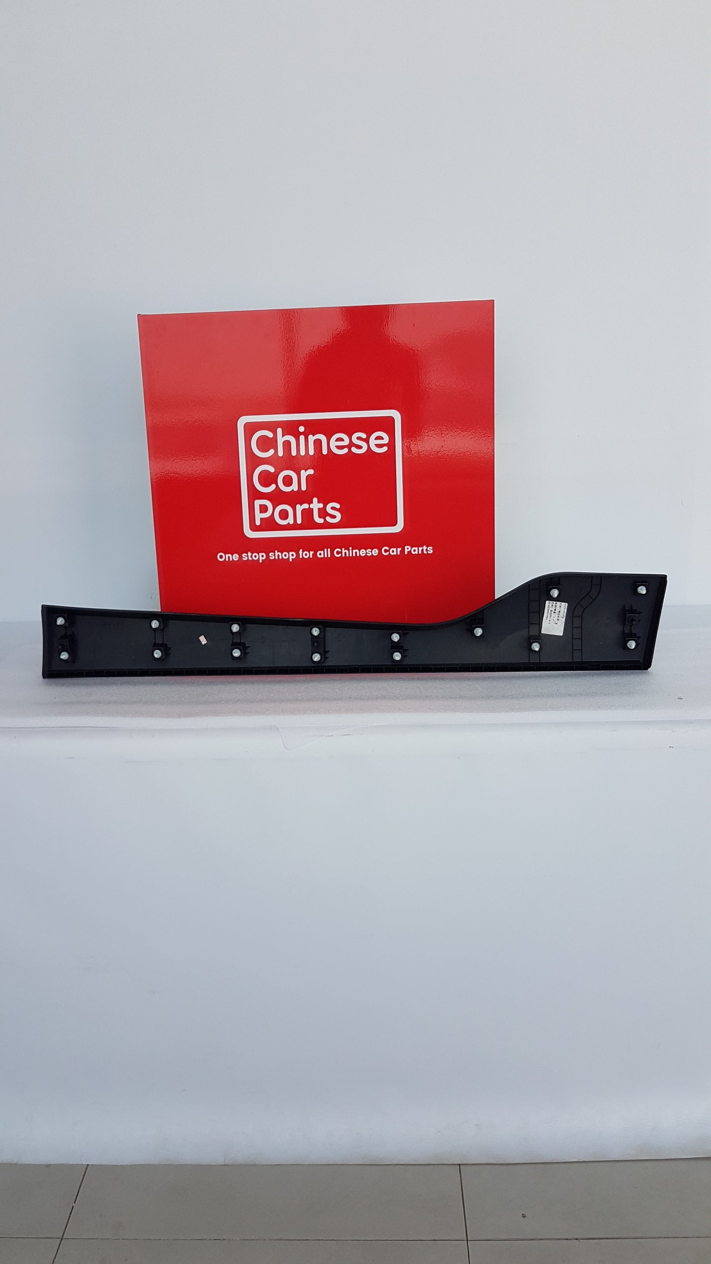 JAC JS4 Front Door Molding Right